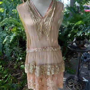 Vintage Magnolia Pearl lace tunic top, O/S, tan & sage